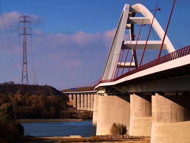 Dunaújváros - Pentele-híd...