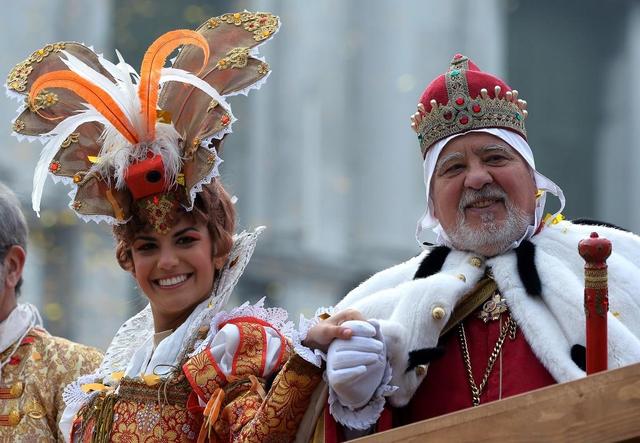 A velencei karnevál 2016