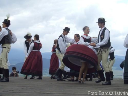 A tánc, a dal, a zene legnagyobb székelyföldi ünnepe Ezer Székely Leány Napja 2011. július 02. szombat,