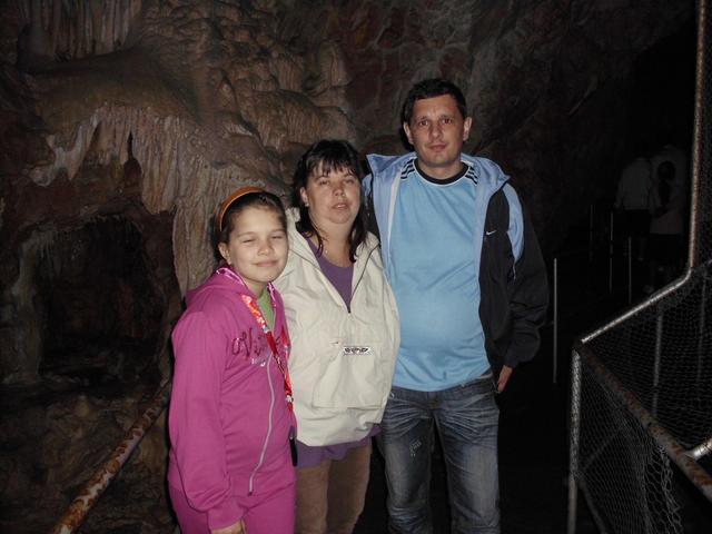 Kirándulások - Medve barlangban (Peştera Urşilor)